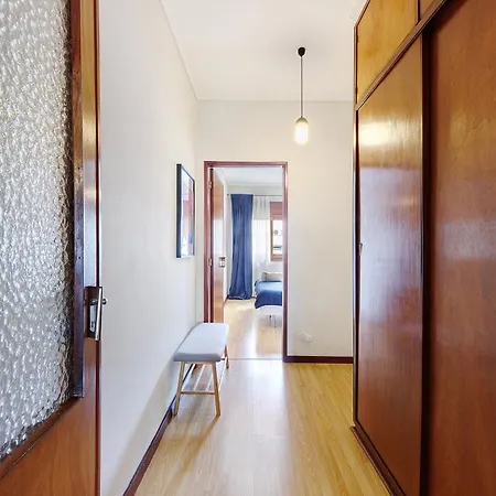 Daire Spacious Bright Ap - No Elevator *