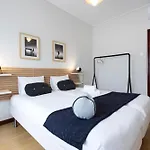 Spacious Bright Ap - No Elevator * Oporto