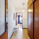 דירה Spacious Bright Ap - No Elevator *