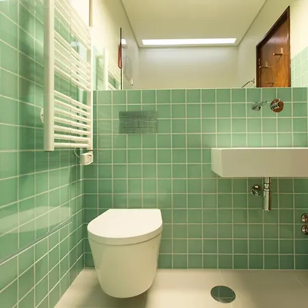 Spacious And Bright I - 4 Floor No Elevator