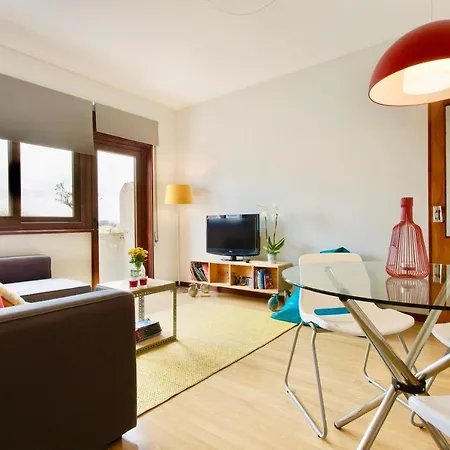 Spacious And Bright I - 4 Floor No Elevator Oporto